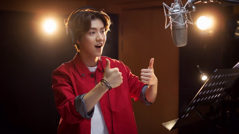 鹿晗录歌壁纸_高清人物壁纸