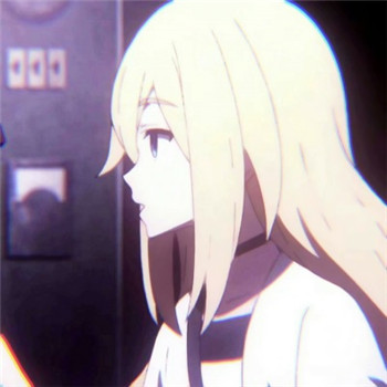 12张高冷血腥风动漫情侣头像 颓废氛围感拉满