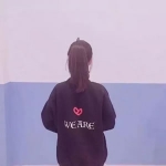 情侣背影一人一张高清情头 20张好看的头像合集来了