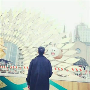 一男一女背影情侣头像合集 16张高清无水印