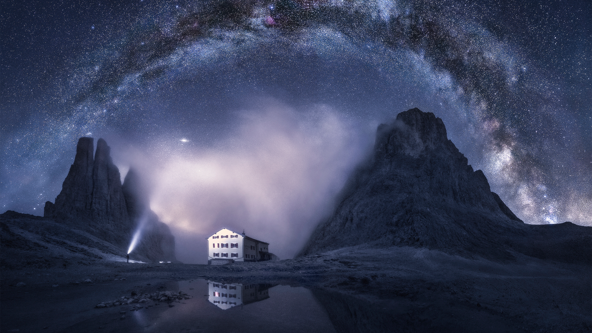 星空岩石主题高清风景壁纸推荐