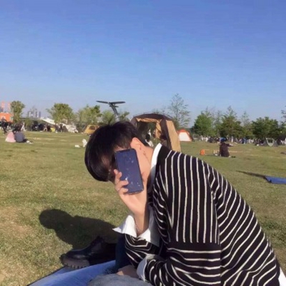 超有辨识度的微信情侣头像来了！一共20张高清好看的款式，专为情侣打造的专属头像素材，来自小脸头像网的情侣头像专区。