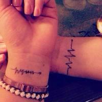 18张氛围感拉满的纹身情侣头像 小众又甜蜜