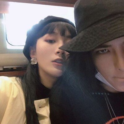 12张超火个性潮流情侣头像 高清好看直接用