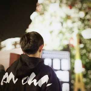 微信情侣头像一男一女 两张分开背影款合集（共12张）