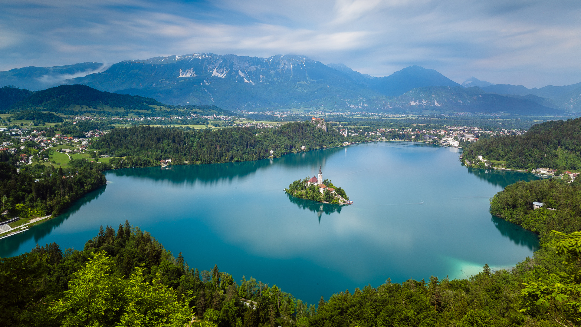 斯洛文尼亚布莱德湖心教堂绝美风景电脑壁纸