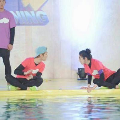 鹿晗迪丽热巴CP情侣头像合集 共14组明星头像素材