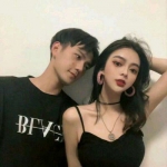 16组高清真人情侣头像 一左一右甜到齁