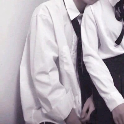 部位控专属！10张不露头情侣头像 白衬衫+JK穿搭高清图