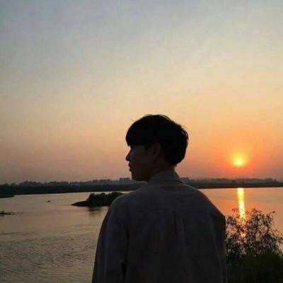 22张高清背影情侣头像合集 好看又氛围感拉满