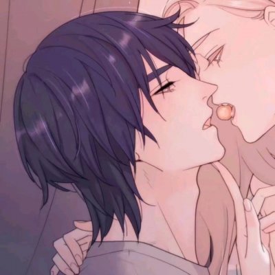 30张高清动漫情侣接吻头像 双人亲吻情头合集