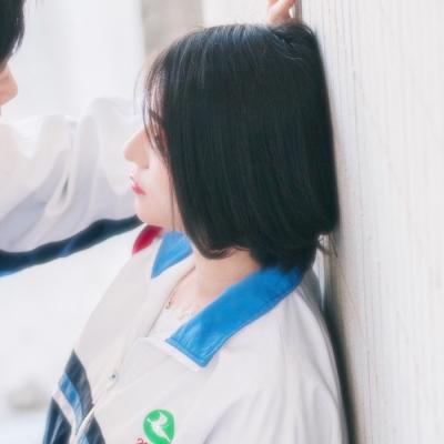 00后学生专属！24张清新好看QQ情侣头像合集