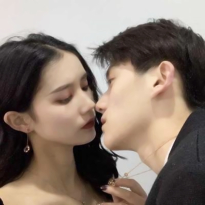 20组高清QQ恋人头像 一对两张好看的情侣头像来啦