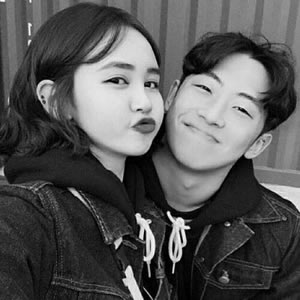 14组高清黑白情侣头像 一对两张超有氛围感