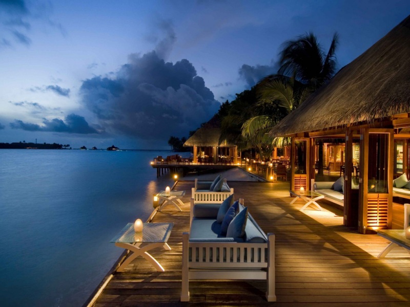 氛围感拉满！海边傍晚浪漫风动漫电脑壁纸来了