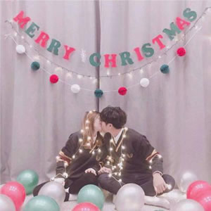 12张高清小清新吻照情侣头像 双人唯美氛围感拉满