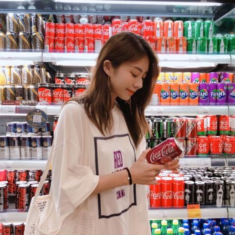 24张冷酷帅气的分开版情侣头像 一男一女高清款