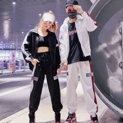 当下超火的潮流情侣头像合集 26张时尚感拉满的情头素材