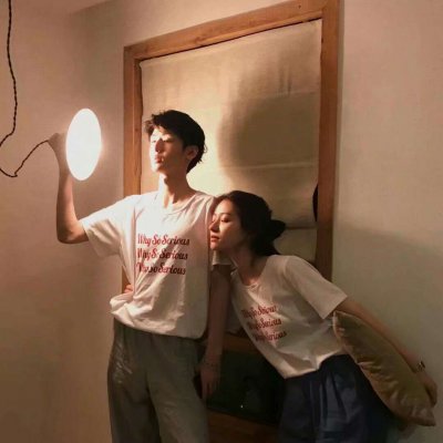 32张高清时尚个性微信情侣头像合集