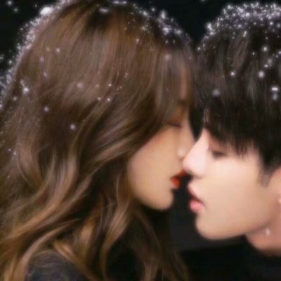 快手情侣头像两张一对 高清好看的快手情侣头像两人两张图片(16张)