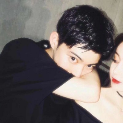 12张超火个性潮流情侣头像 高清好看直接用