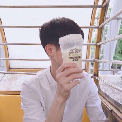 22张高清不撞款好看的情侣头像一对