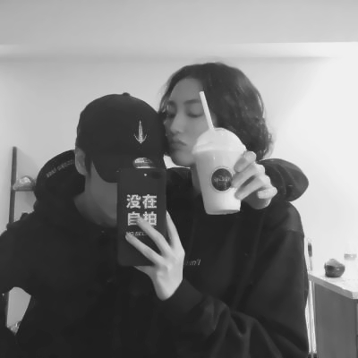 32组高清浪漫情侣头像 一对两张甜蜜上线