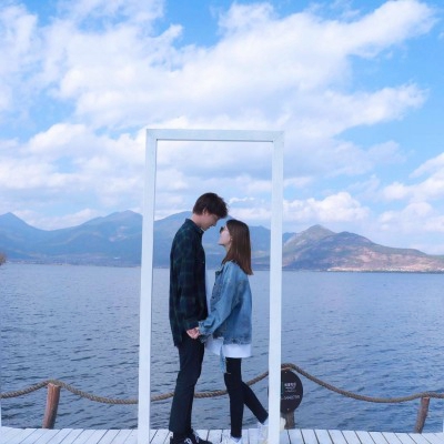 16组浪漫情侣微信头像 帮你开启甜蜜日常