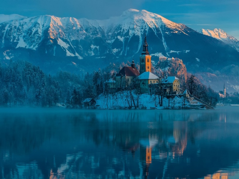 斯洛文尼亚布莱德湖冬日美景 多款高清电脑壁纸可选