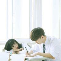 穿校服的学生情侣头像 22张清新纯爱情头一对两张