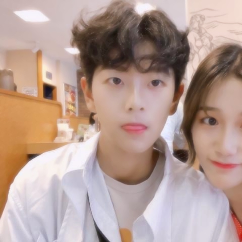 抖音网红情侣头像一对两张 22张高清热门情头合集