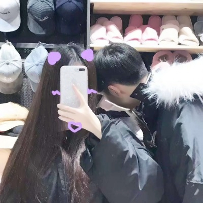 四张一组的情侣头像来啦！同系列高清图共24张