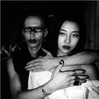 情侣黑白头像一对两张 16张精选好看的黑白灰色情头合集