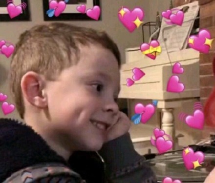 满屏小心心太甜啦！我的眼里都是你的表情包合集