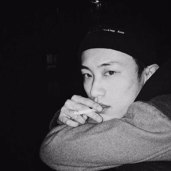 16张好看又流行的黑白微信情侣头像合集