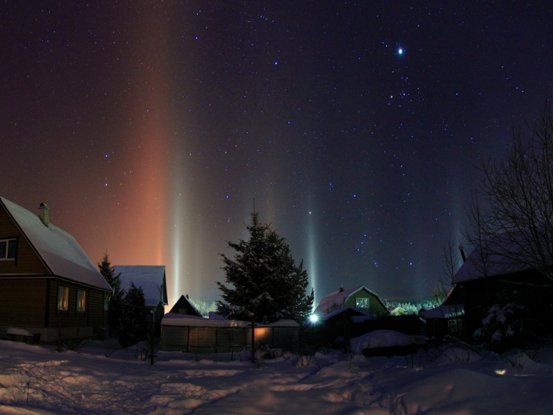 冬日村屋雪夜星空电脑壁纸