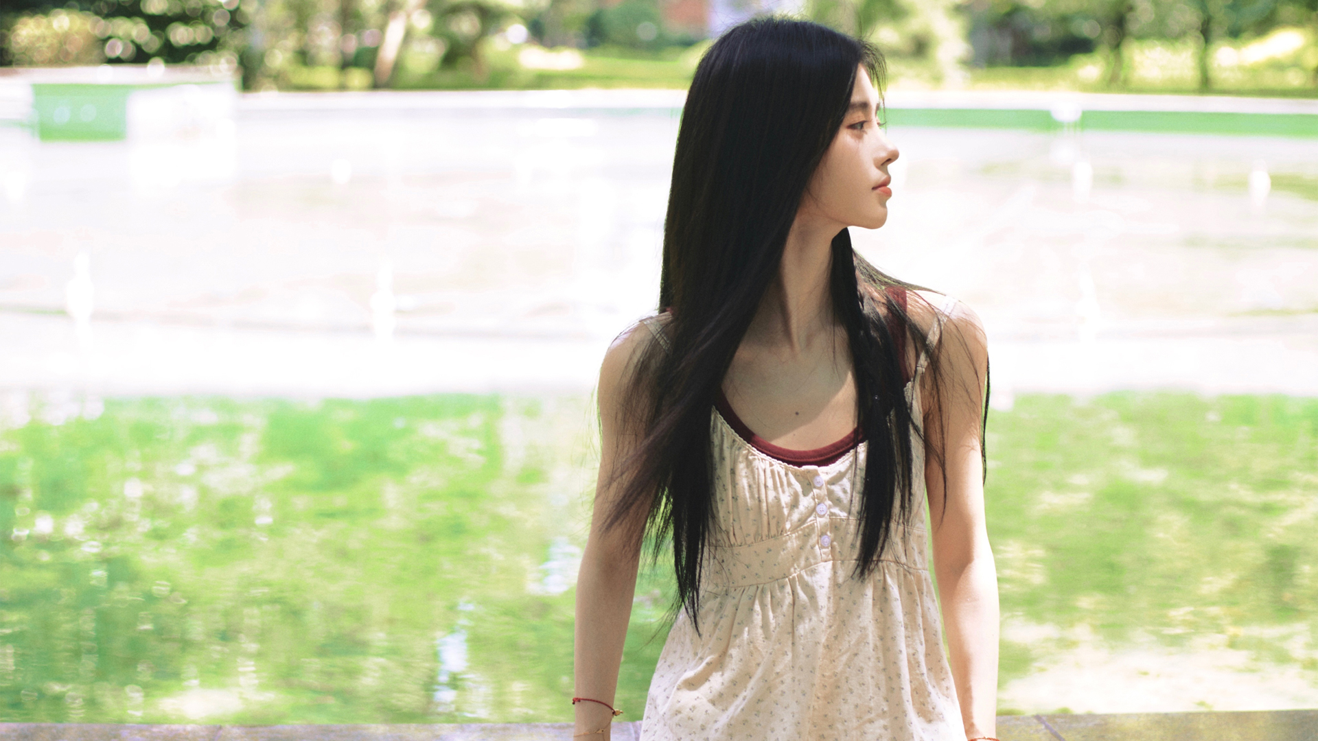 花园清新风鞠婧祎壁纸合集 多款高清尺寸可选