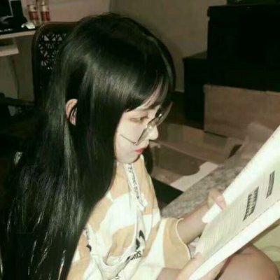 一男一女分开的高清潮款情侣头像 共26组