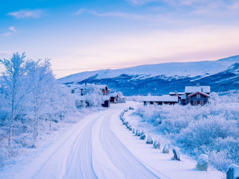 挪威斯堪的纳维亚山脉冬日电脑桌面动漫壁纸分享