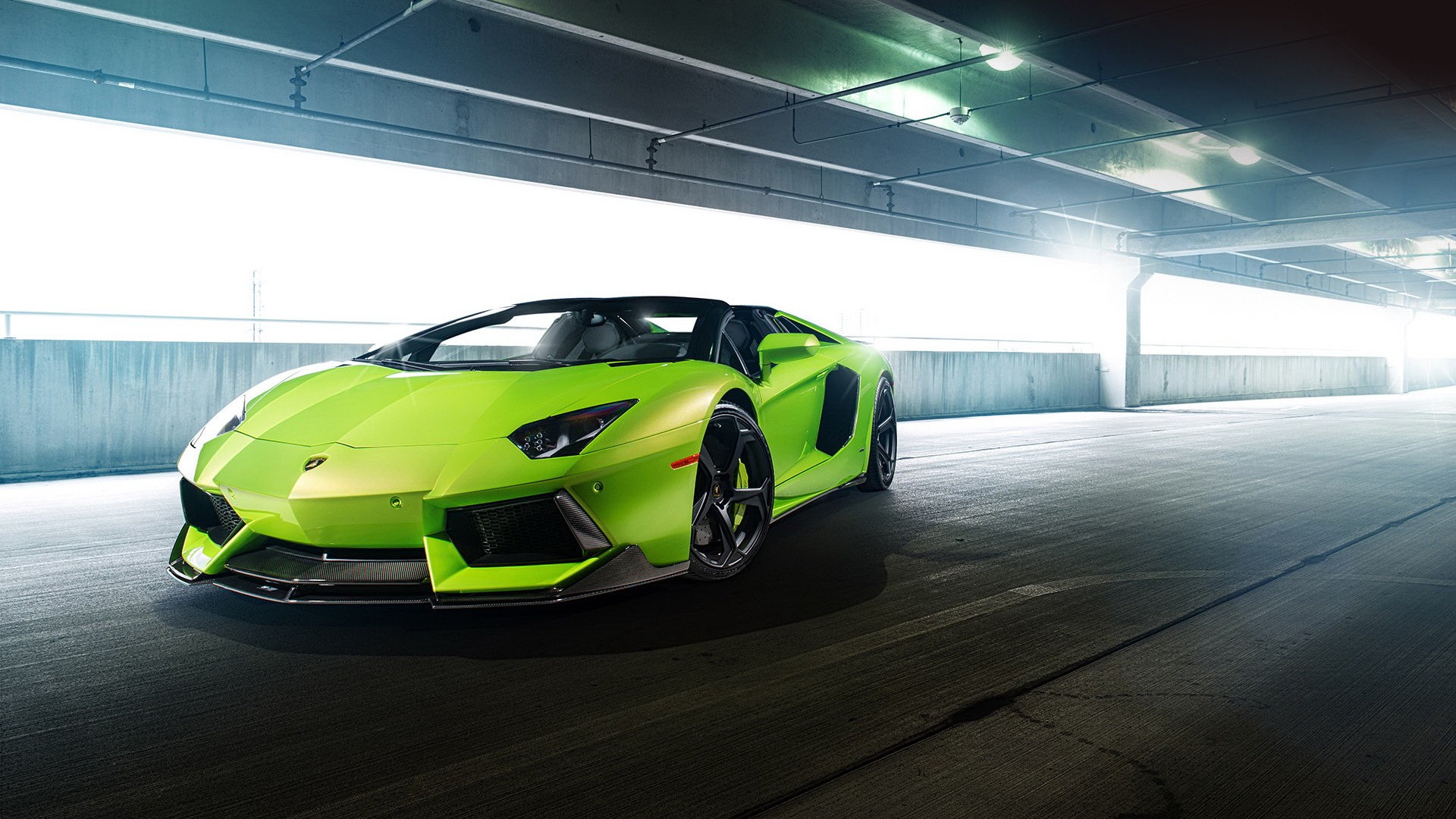 绿色兰博基尼Aventador LP-740 Vorsteiner 高清电脑壁纸分享