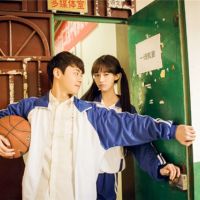 穿校服的学生情侣头像 22张清新纯爱情头一对两张