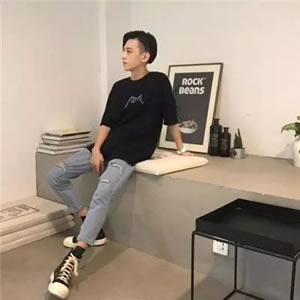 14组清新又时尚的QQ情侣头像 一男一女小清新款