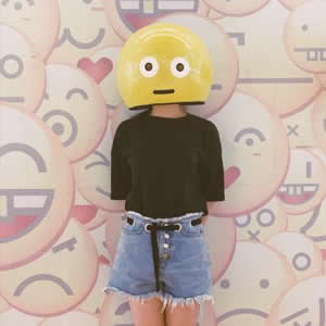 高清一男一女情侣头像合集 共18张