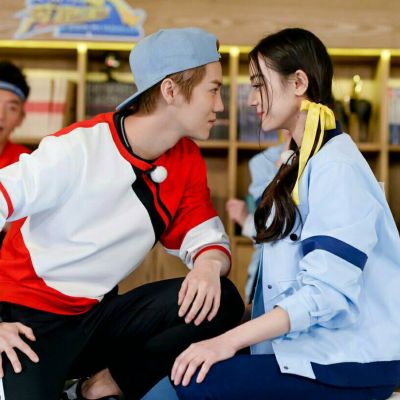 鹿晗迪丽热巴CP情侣头像合集 共14组明星头像素材