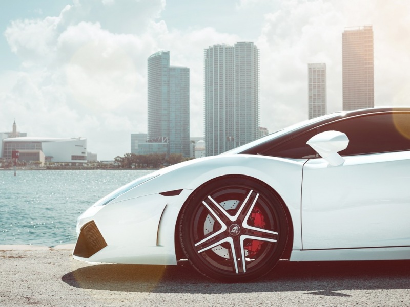 白色兰博基尼Gallardo超跑电脑壁纸推荐