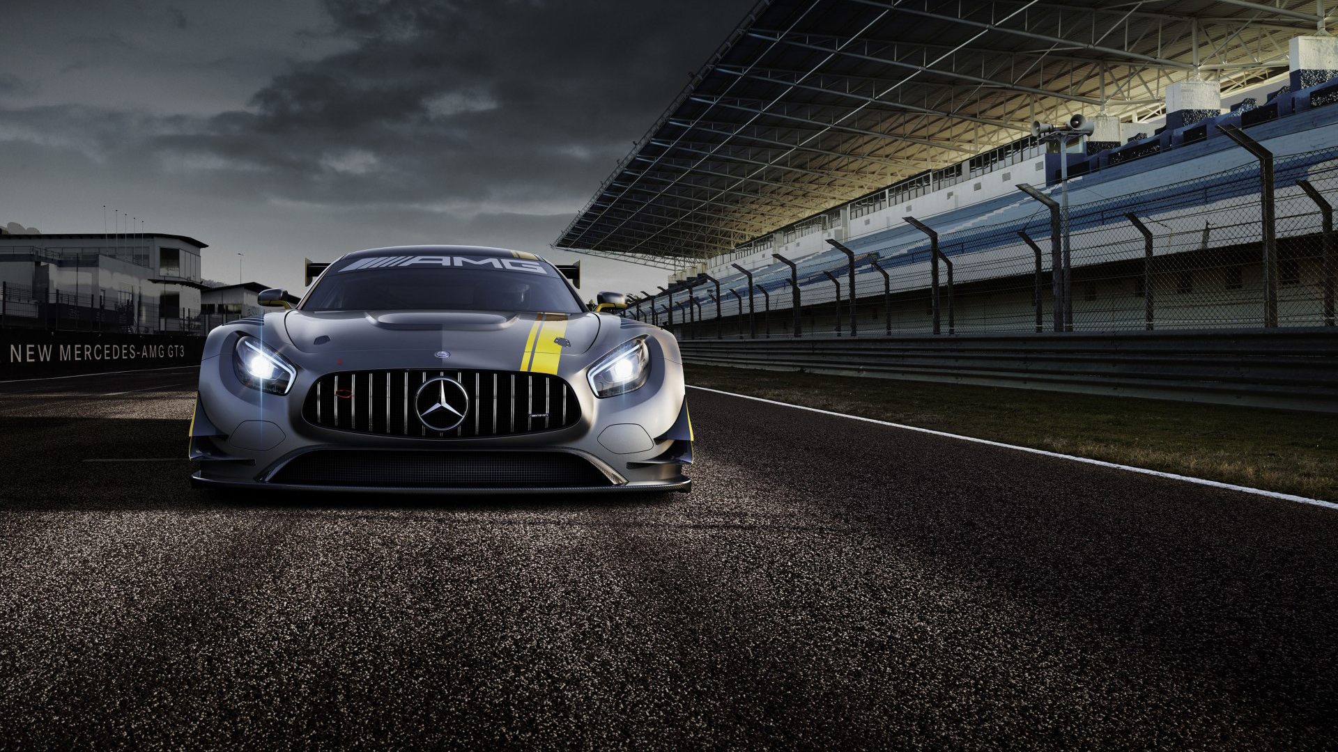 款奔驰AMG GT3汽车写真 多款高清电脑壁纸可选