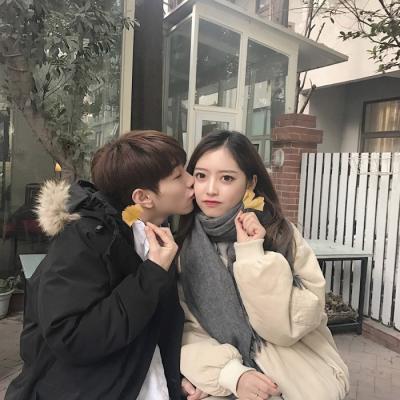 22张高清不撞款好看的情侣头像一对