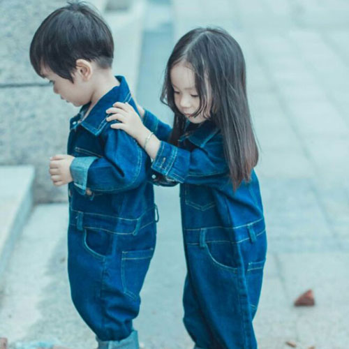 超萌呆萌小孩情侣头像合集 一共12张高清图