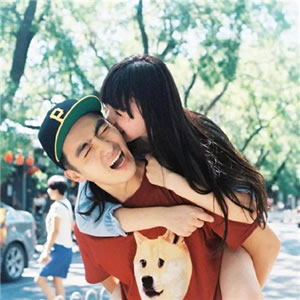 微信情侣头像真人一对两张 高清款共12张来啦