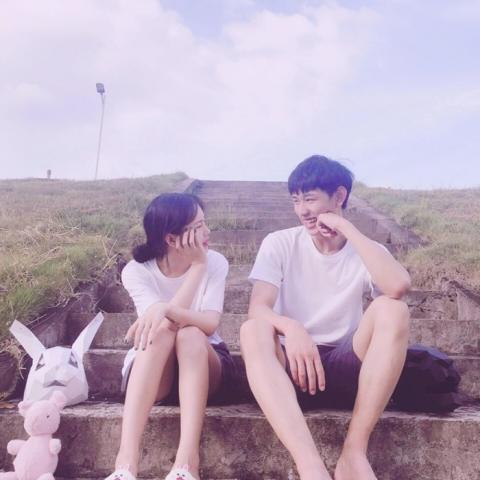 韩版高清情侣头像！24张一对两张的好看情头合集